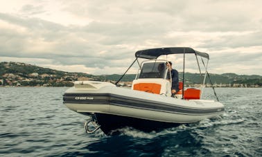 Joker Boat Coaster 650 Plus + Yamaha 200 for rent in Sukosan