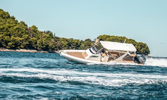 Capelli Tempest 40 + 2x425 Yamaha à louer à Sukošan, nous pouvons livrer le navire de Pag à Split