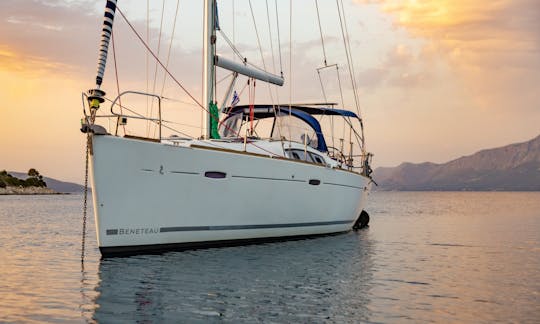 Beneteau Oceanis 43 pies en alquiler en Nikiana Marina.