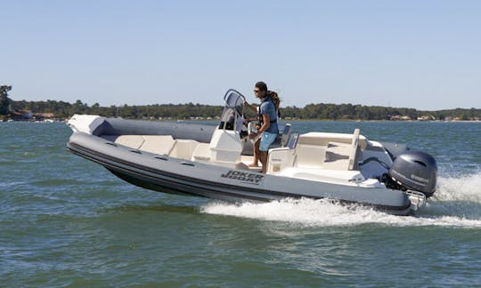 Joker Boat Coaster 580 Plus propulsado por un motor Honda de 100 CV de Sukošan