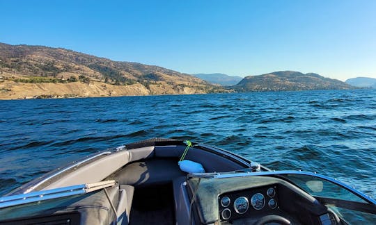 150hp US Marine Bowirder for Rent on the Okanagan and Skaha Lakes