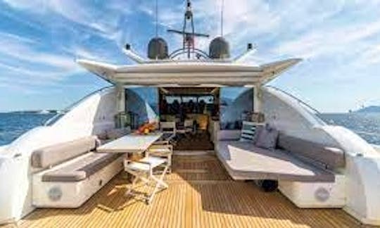 Sunseeker 108 Yacht-Dubai sail in style