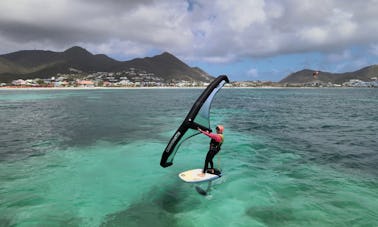 Learn Wingfoiling in Saint-Martin!