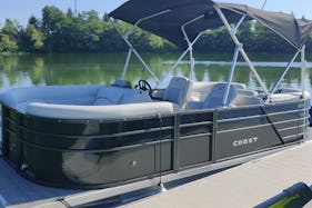 21ft Crest Classic LX Pontoon for rent in Indianapolis, Geist Reservoir