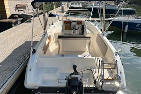2015 Terminal boat 21 for Rent in Sorrento