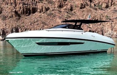 34ft Rio Powerboat for rent in La Paz