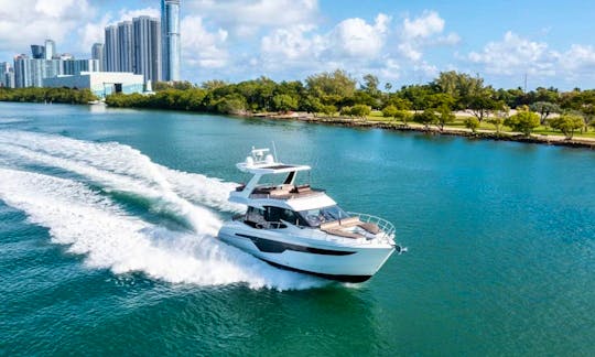 Cruising through the Miami waters