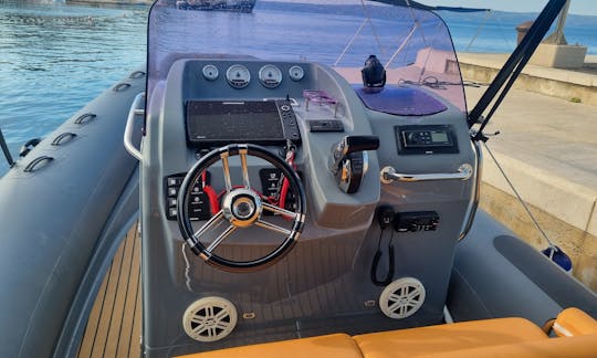 Brig Eagle 780 RIB Rental in Sumartin, Split-Dalmatia County