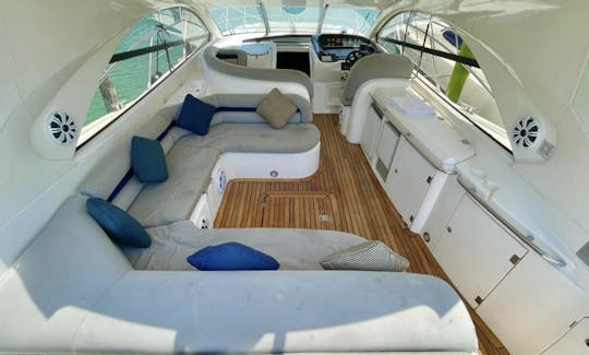 Yacht à moteur Sunseeker 55 pieds pour Cancún Isla Mujere