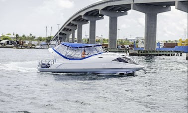 Semi-Submersive Glass Bottom Seacraft for Charter in Paradise Island