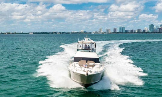 65ft Searay Power Mega Yacht Rental in Miami, Florida