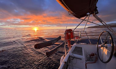 EXCURSION EN VOILIER AU COUCHER DU SOLEIL À Ponta Delgada