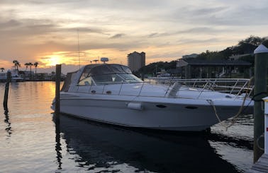 46ft Luxury Motor Yacht Charter in Destin, Florida