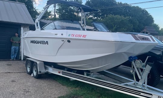 End of Summer Fun 2021 Moomba Max 22ft Surfboat Lake Austin