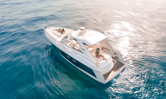 The best day of your vacation in Marbella on board Absolute 39 Motor Yacht!