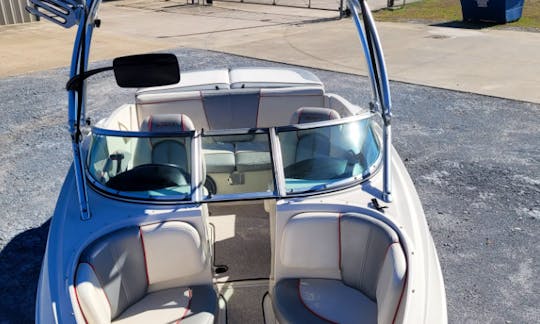 19ft Sea Ray Sport Bowrider Rental in Livingston, Texas