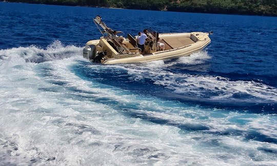 "Apollon"
A 7,5m rib for all weather conditions!