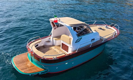 Motor Boat 25' Gozzo Jeranto 750 Classic in Sorrento, Italy