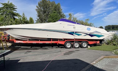 38’ Fountain Speed cruiser in maple ridge