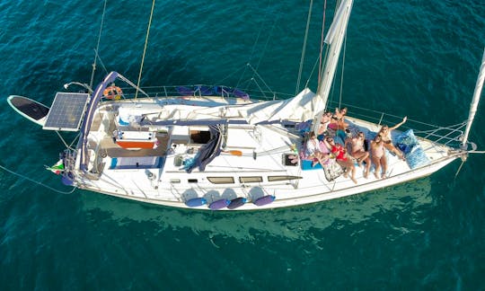 Charter a Cruising Monohull in La Spezia, Italy