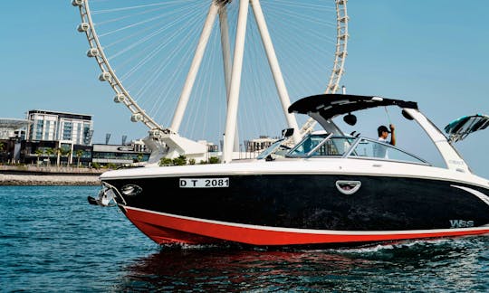 Mavic 28ft Cobalt Powerboat for pleasure in Dubai
