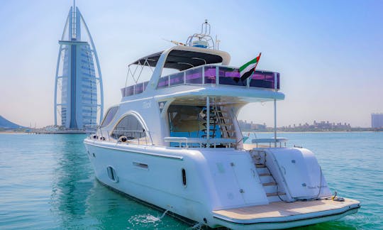 Tisck 75ft Power Mega Yacht to explore Dubai