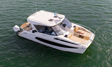 36' Aquila 2023 Power Catamaran + Seabob Rental in Montauk, New York