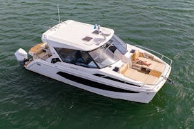 36' Aquila 2023 Power Catamaran + Seabob Rental in Montauk, New York