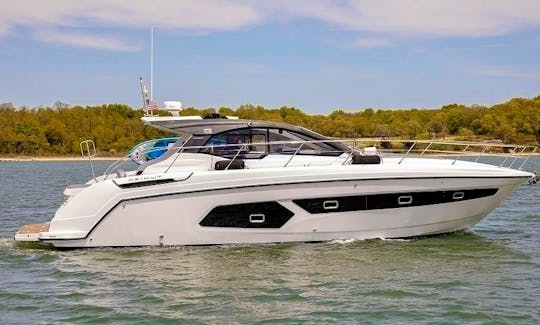 Charter the 43' Azimut Motor Yacht + Seabob in East Hampton, New York