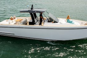43' Pardo 2021 Motor Yacht + Seabob in Shelter Island, New York