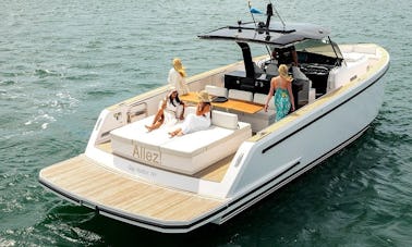 43' 2021 Alquiler de yate Pardo + Seabob en Sag Harbor, Nueva York