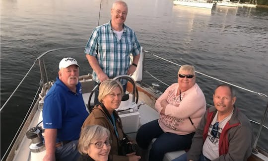 Sail World-Famous Newport & Narragansett Bay Aboard Tartan 34 Classic