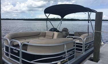 Pontón para 10 pasajeros en alquiler en el lago Texoma que admite mascotas