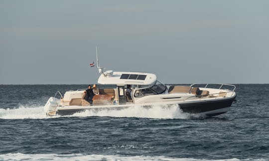 Nimbus T11 Motor Yacht for Rent in Sukošan, We can deliver the vessel from Pag to Split