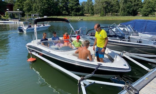 Aluguel de bow-rider Four Winns 190 Horizon em Estocolmo, Suécia