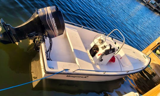 Wagner 13.5 CC Boat Rental in Merritt Island