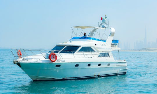 Luxury Family Yacht Mew-Gulf Craft- Capacity 20 Pax