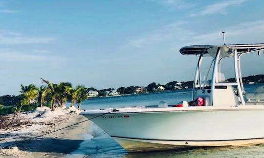 Enjoy the 21ft SeaHunt Ultra Center Console rental in Stuart
