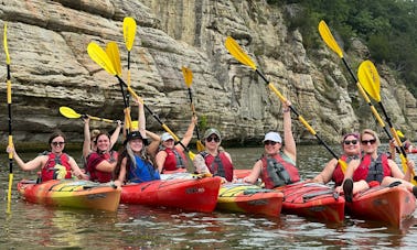 Starved Rock Guided Kayak Tour---Single Kayak