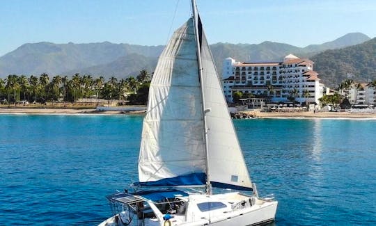 47 ft Robertson Caine Cruising Catamaran Yacht for up to 25 people Nuevo Vallarta