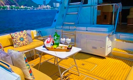 50ft Humaitá Yacht Charter in Rio de Janeiro, Brazil