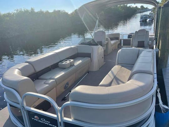 Nuevo pontón Suntracker 2020 en Cabo Coral, Florida