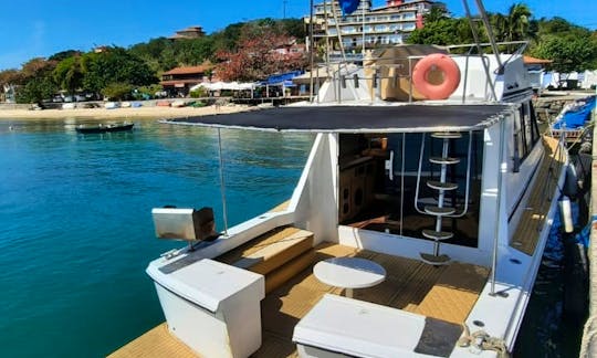 39' Cabras Mar Motor Yacht Rental in Armacao dos Buzios, Brazil