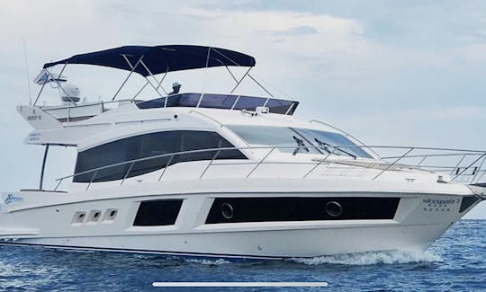 Majesty 55 - Le yacht de luxe contemporain le plus fabuleux et le plus élégant de Phuket