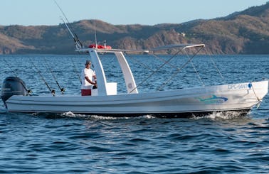 24ft Center Console Boat Rental in Playa Flamingo, Costa Rica