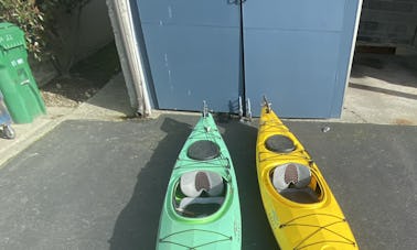 Sea kayaks rental on Lake Union