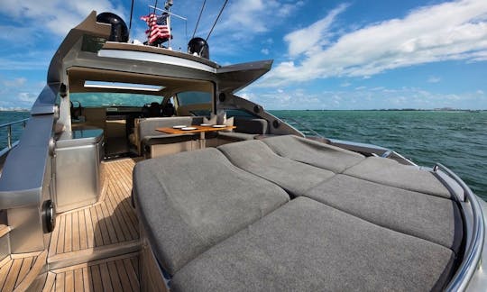 65' Pershing Luxury Yacht in Miami Beach