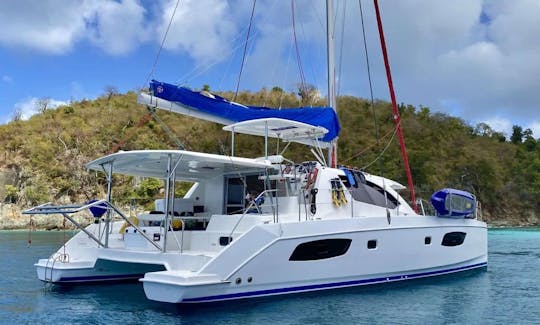 Luxury Catamaran 44 in Puerto Vallarta, Banderas Bay