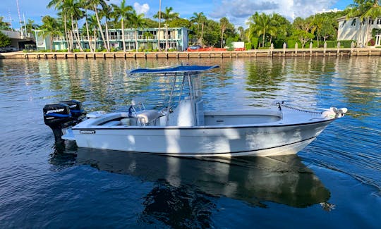 Saltwater Cruises on Center Console in Lake Boca