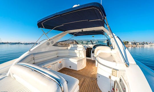 El Sunseeker Portofino ofrece un estilo y confort en bote de 46 pies en Puerto Vallarta